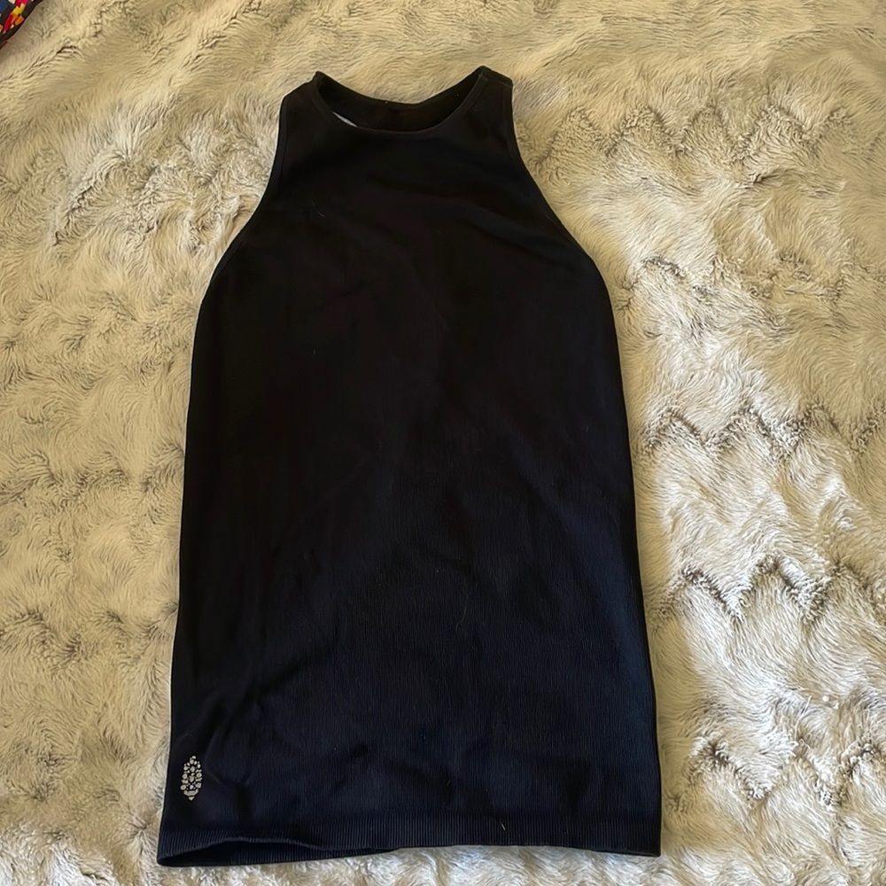 Free People Black Racerback Tank M/L host pick Workout medium large